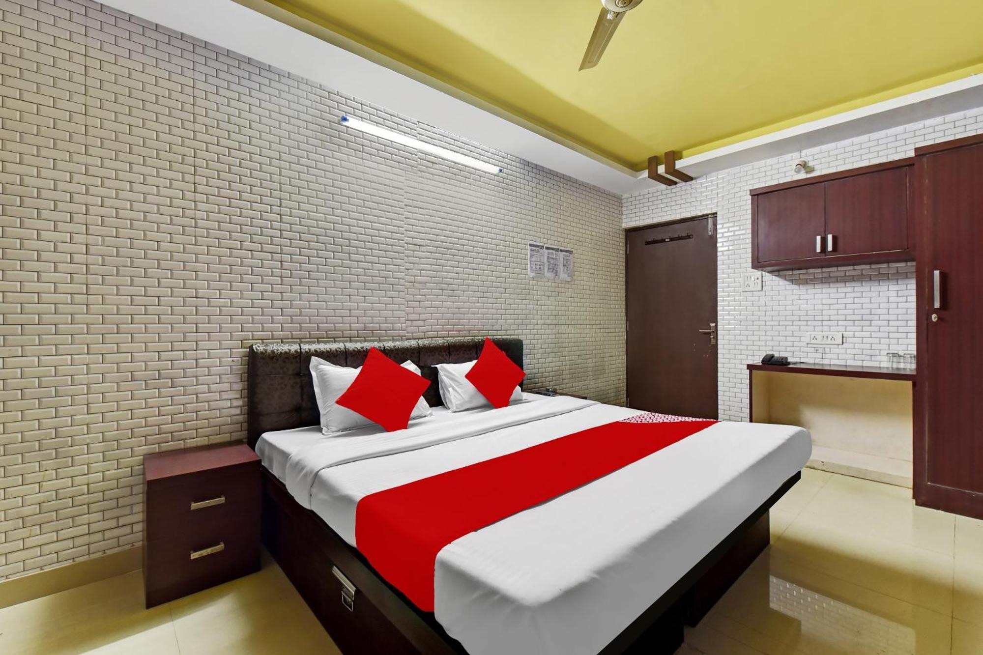 Hotel O Eleven Hotel & Banquet Kota  Exterior photo